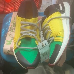 Adidas Vibrant Yellow and Green Sneakers